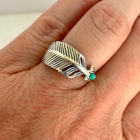 Sterling Silver 925 Dainty Round Turquoise Cabochon Feather Band Ring Size 7.5 - Picture 3 of 16